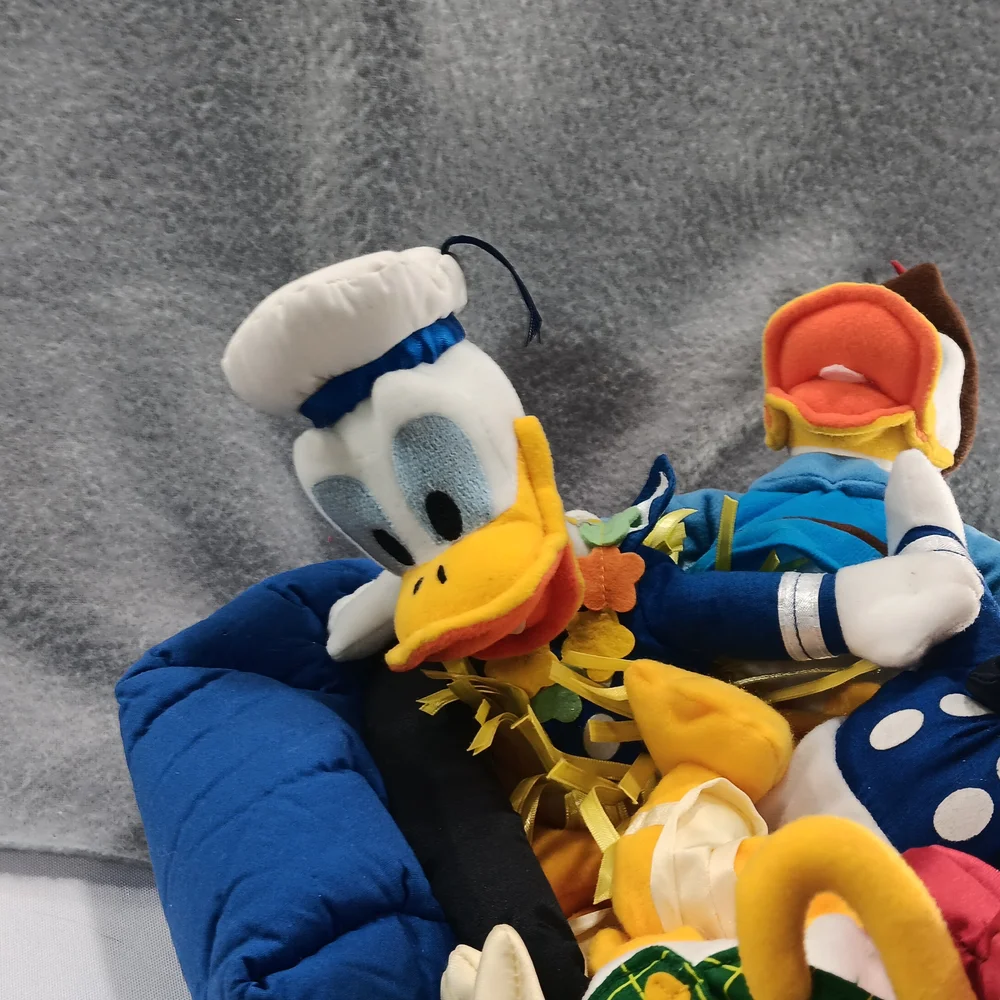 Donald Duck Bean Bag Characters 65th Anniversary Disney Store 4 In Hat W Tags